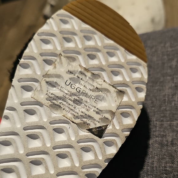 UGG Le Fluff Black Fuzzy Platform Sandals Summer Women Size 9.5 Casual Beach - Picture 12 of 13